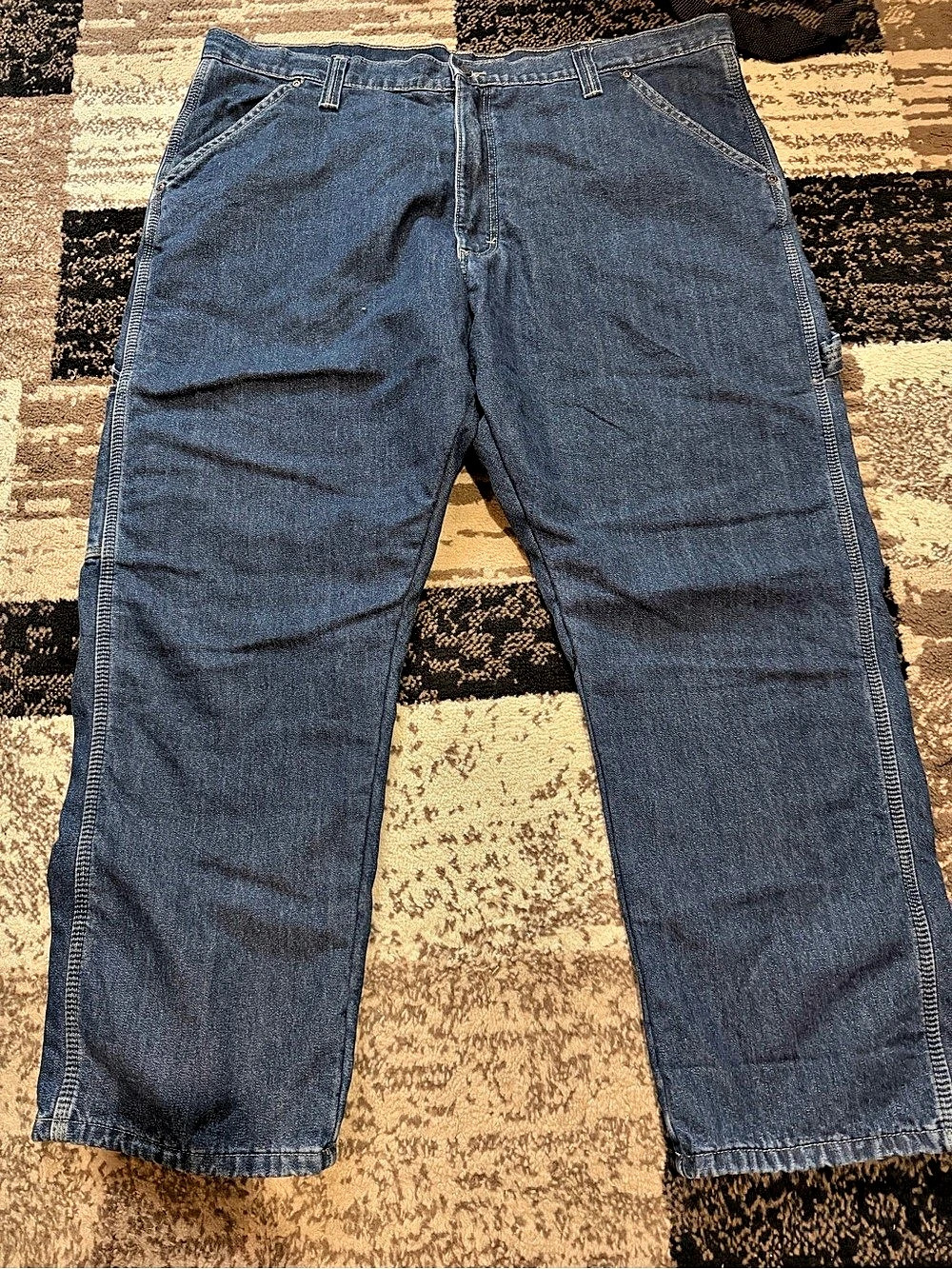 Men’s 42 x 30 wrangler cargo carpenter fleece lined Jeans Blue